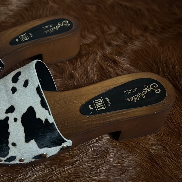 Seychelles Cow Print Sandals - Picture 3 of 5